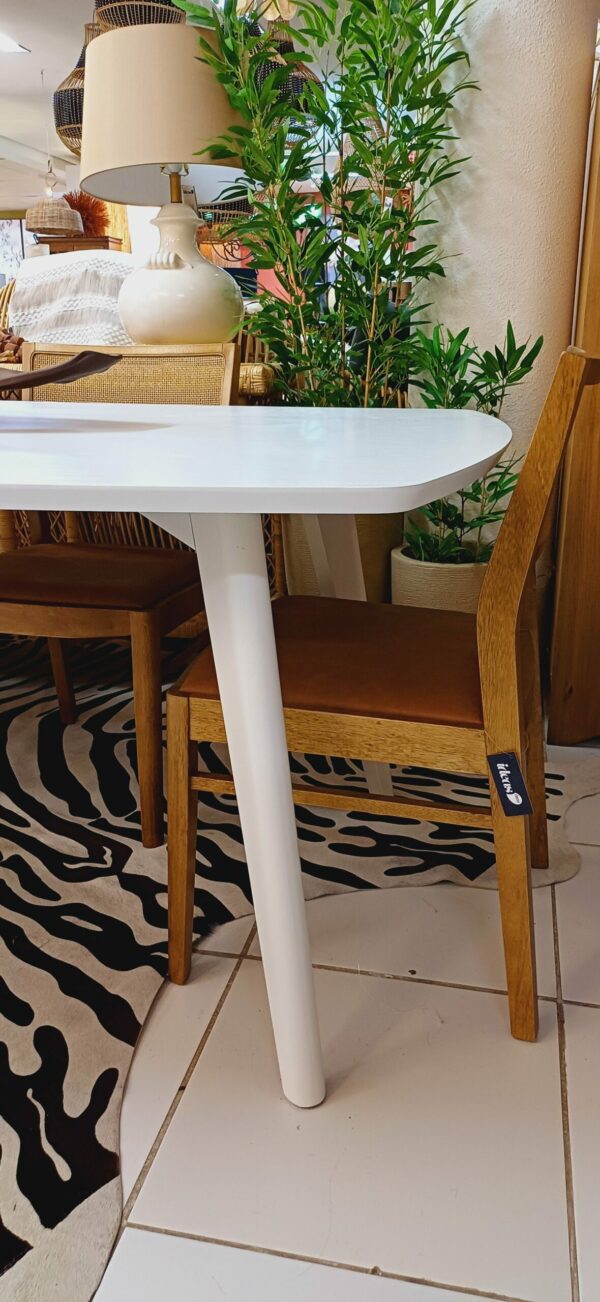 Mesa de Jantar Branca em Madeira - Image 4