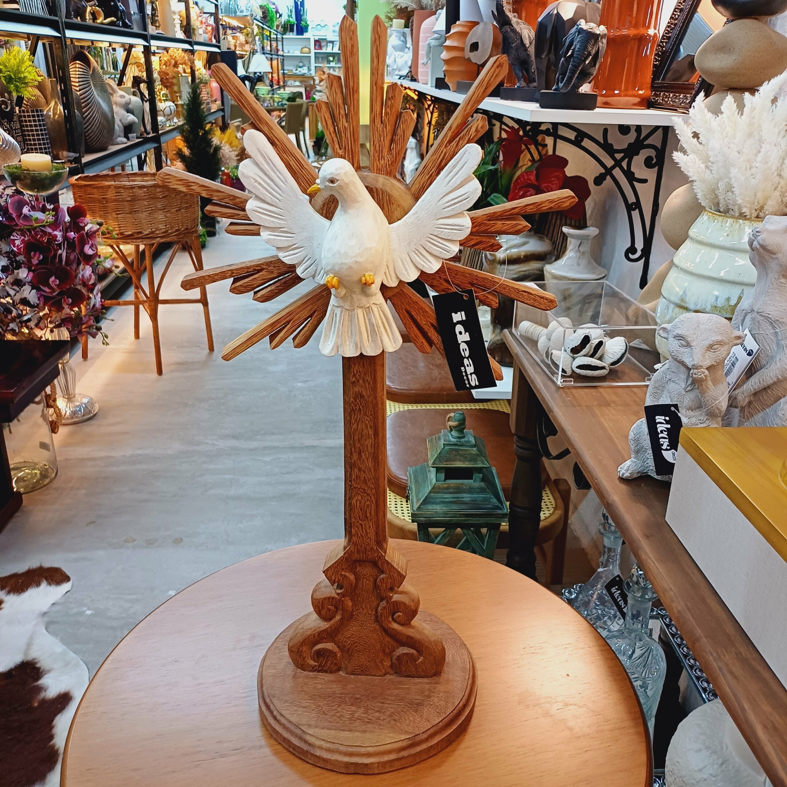 Escultura Divino em Madeira
