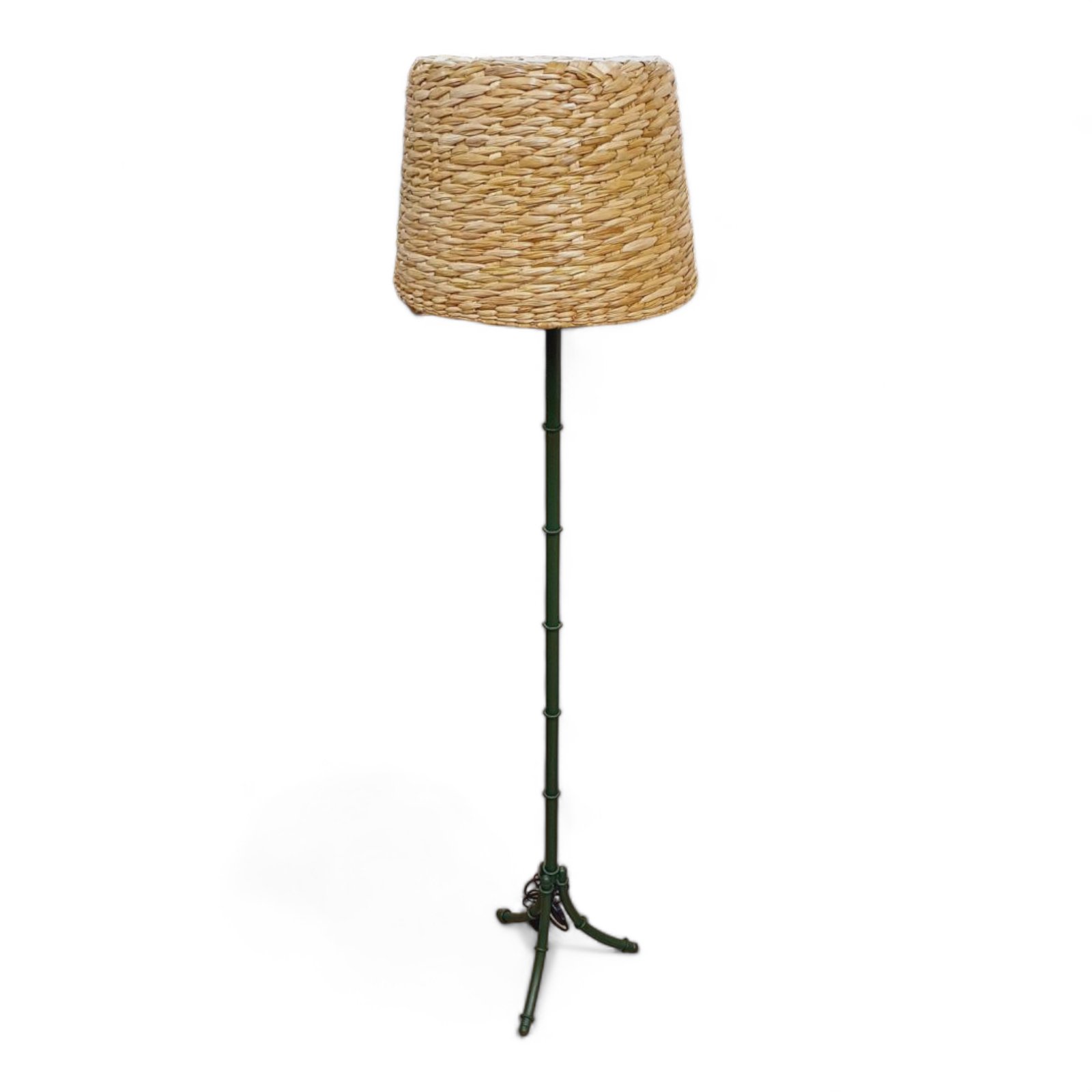 Luminária de Chão com Cúpula em Taboa