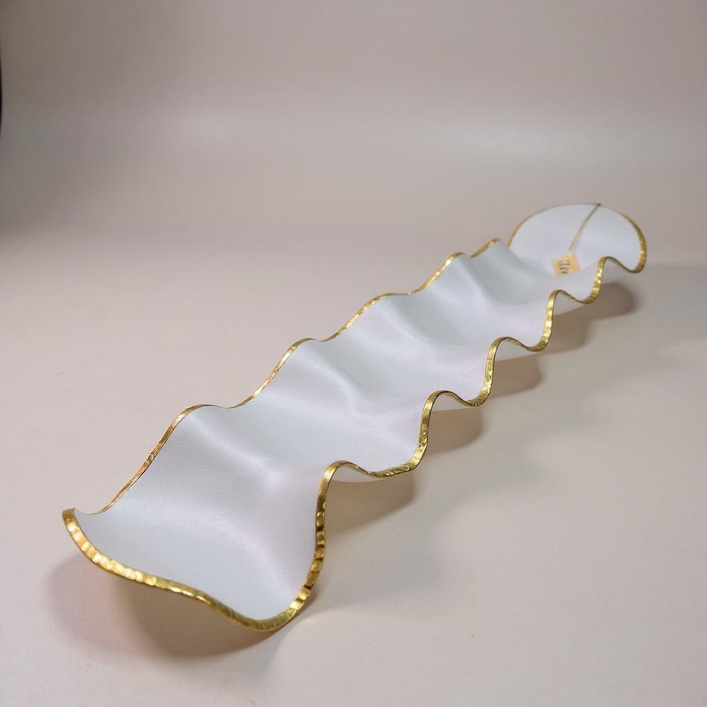 Centro de Mesa Comprido em Vidro Branco com Dourado – 115 cm de comprimento