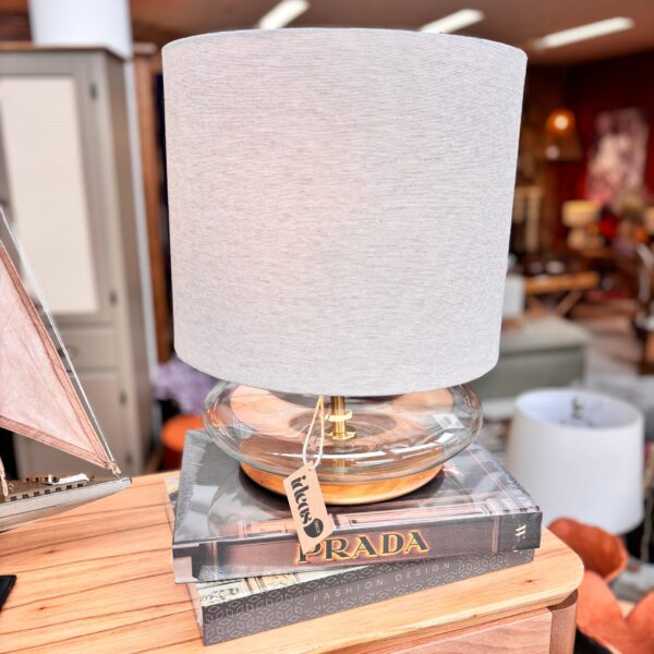 Abajur Redondo Madeira e Vidro com Cúpula