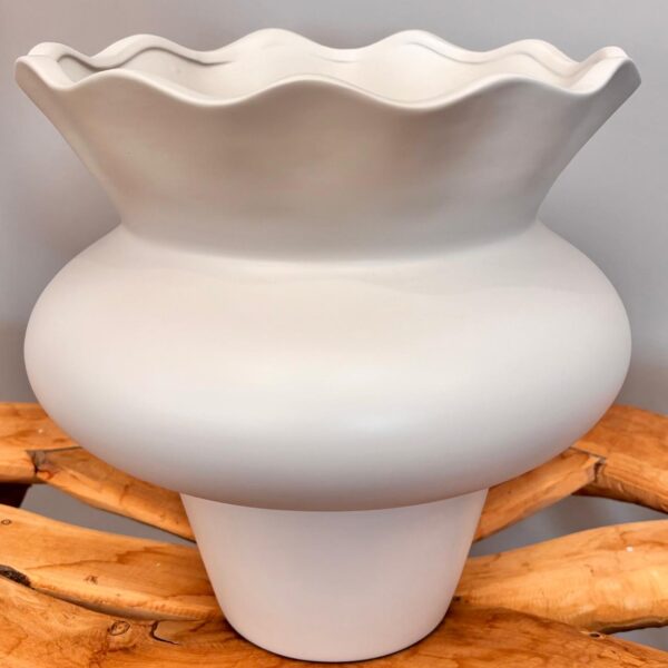 Vaso em Cerâmica Pétala Off-White - Tamanho P