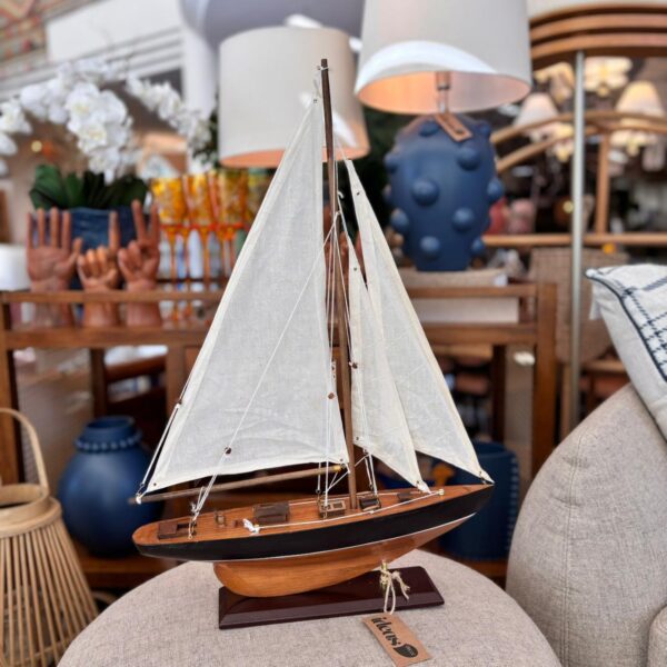 Escultura Veleiro em Madeira - 60 cm