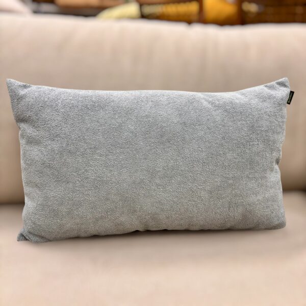 Almofada Baguete Serena Tecido Bouclé Cinza Claro 45×30 cm