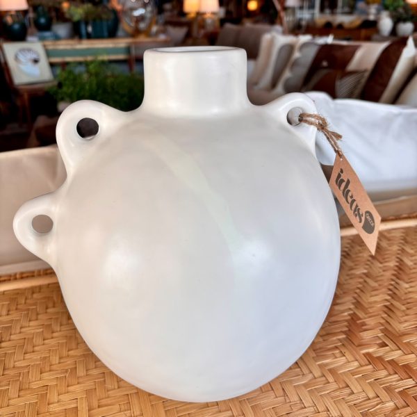Vaso Basileia Branco em Cerâmica – 21 cm de Altura