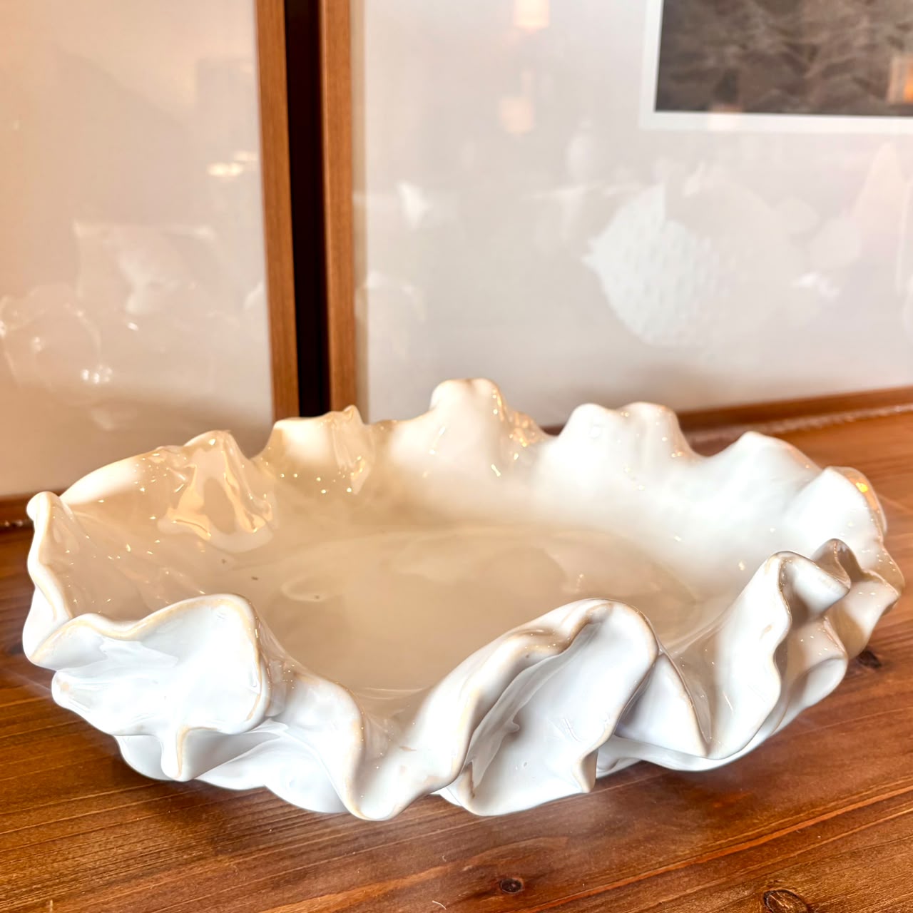 Centro de Mesa Ondas Branco em Cerâmica